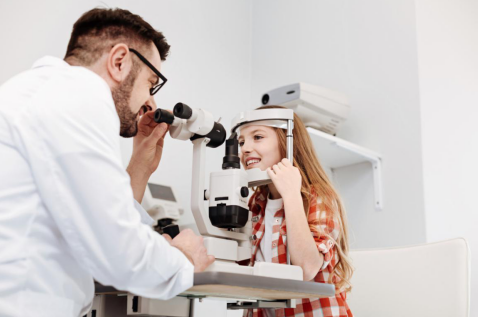 醫(yī)學(xué)驗光配鏡,?，斎鹨曆劭?上海眼科醫(yī)院