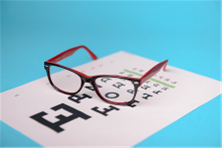 屈光矯視,?，斎鹨曆劭?上海眼科醫(yī)院