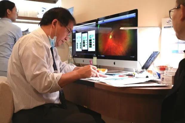 上海眼科,?，斎鹨曆劭?上海眼科醫(yī)院